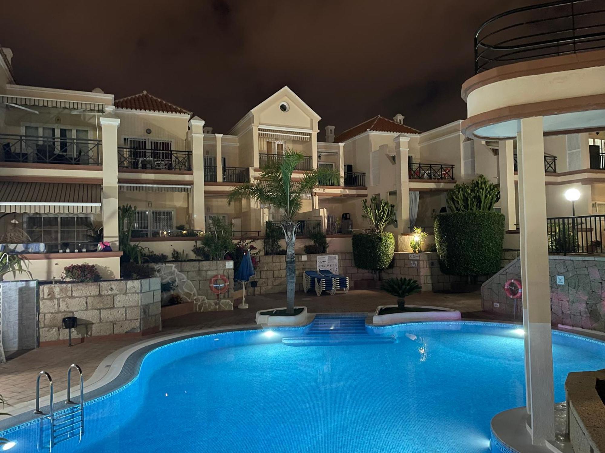Sarah'S Apartment - Playa Fanabe Costa Adeje  Εξωτερικό φωτογραφία